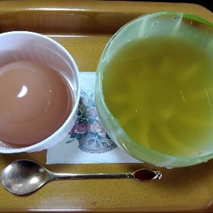 梅シロップ、レモン緑茶アイスティー